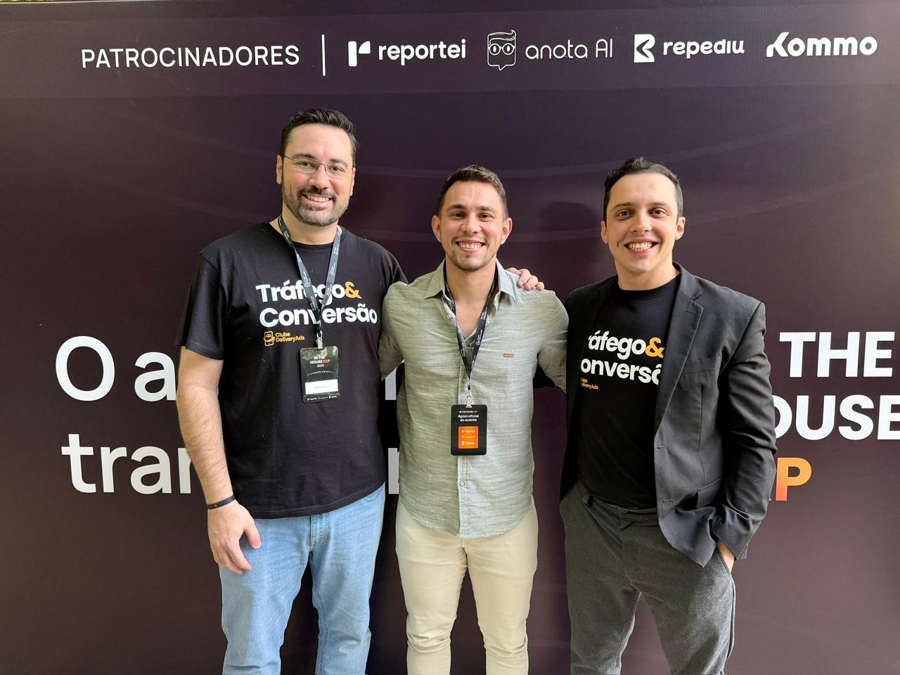 Luan Lacerda com parceiros no evento In The House EXP